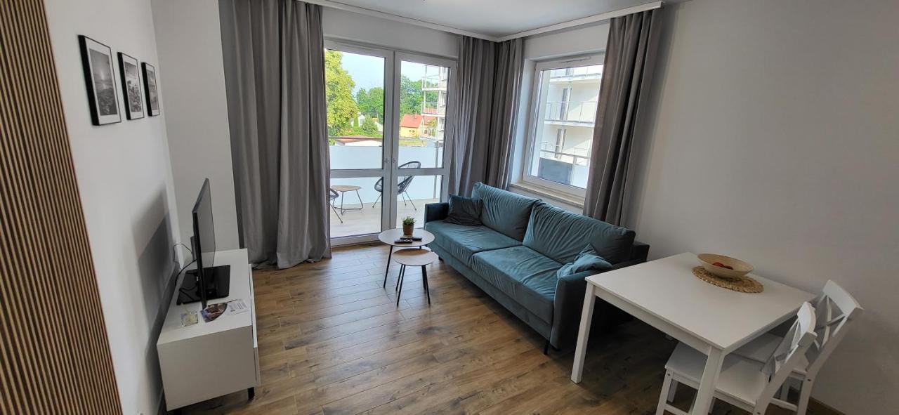6 Apartment *